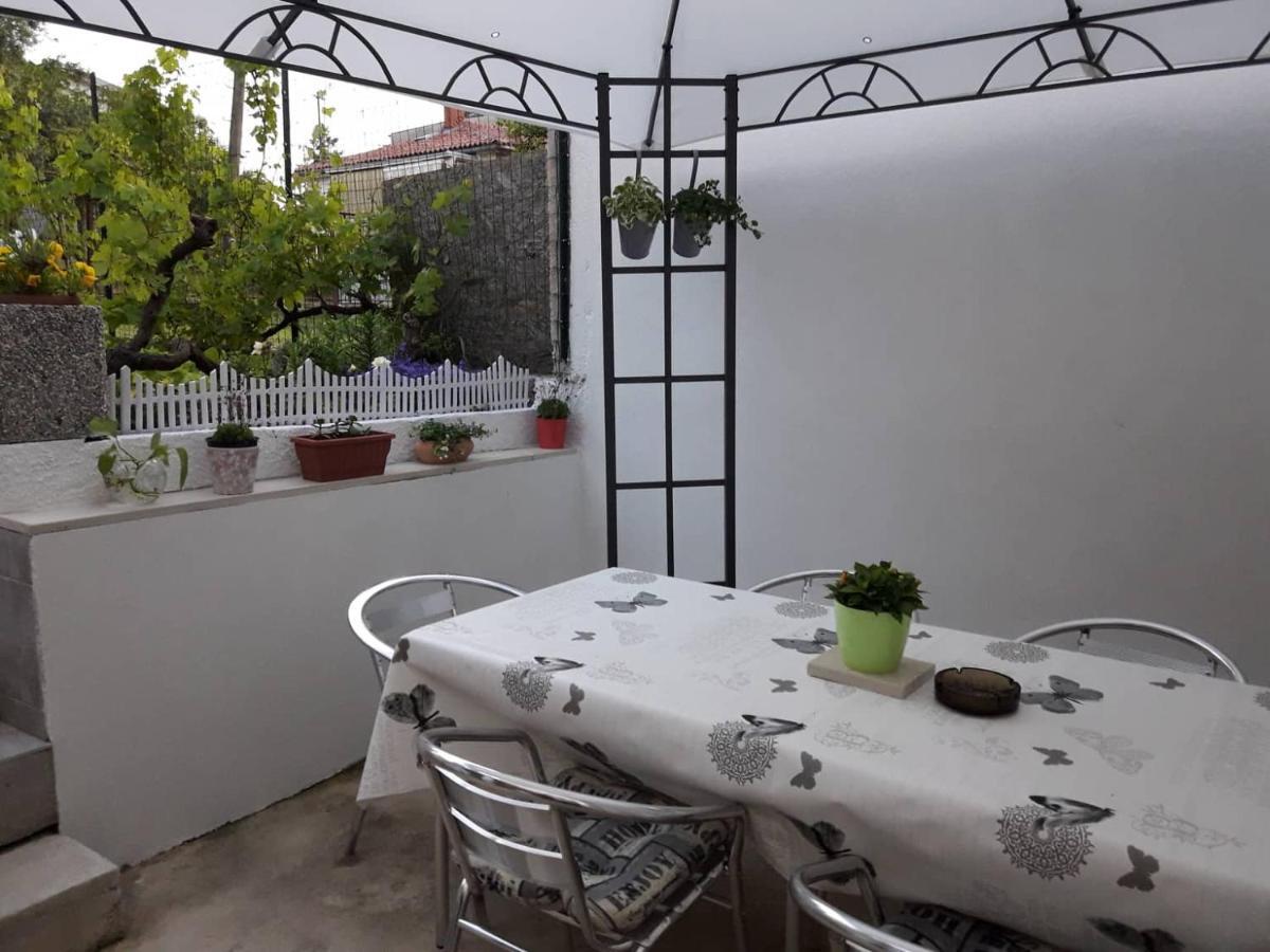 Mario'S Place 普拉 外观 照片